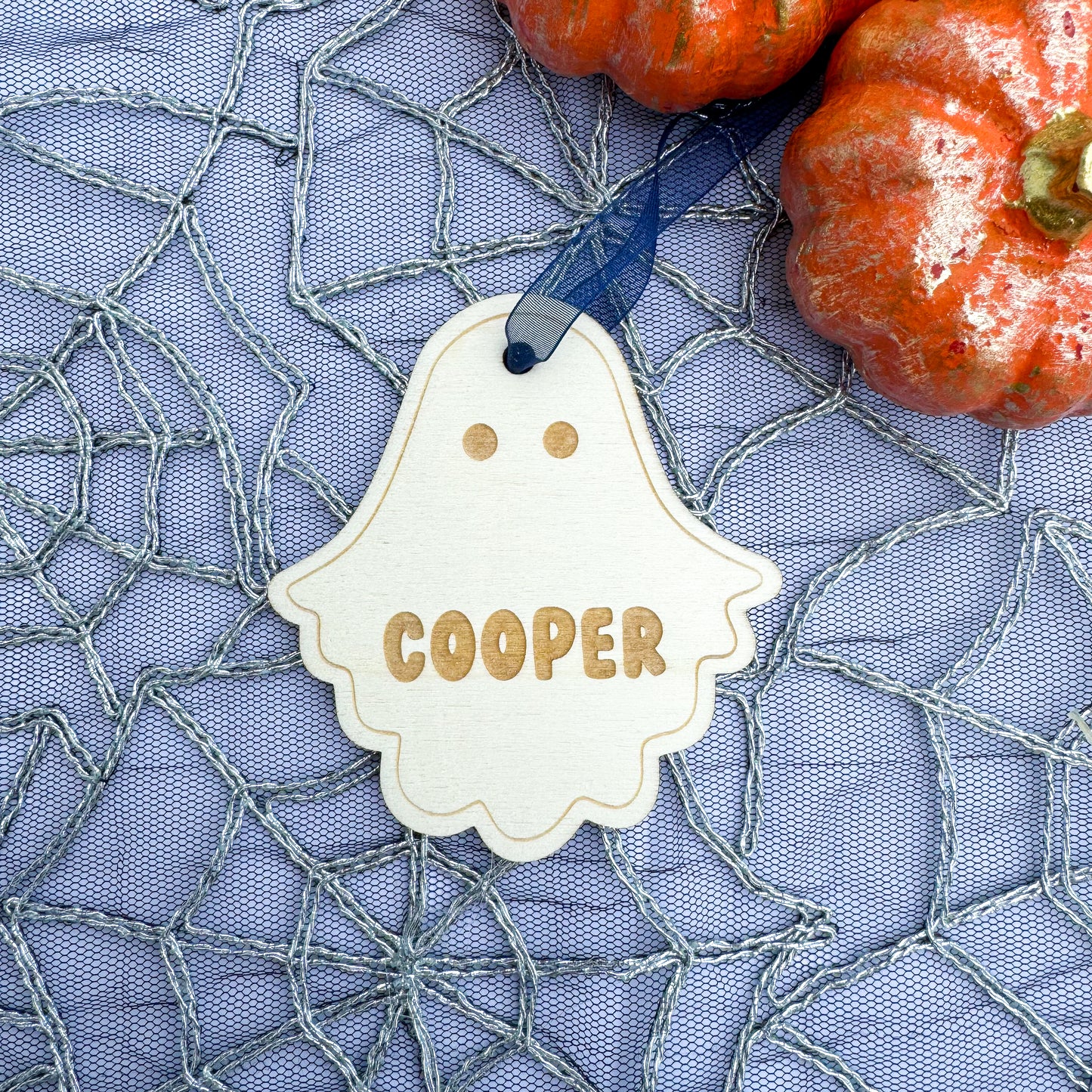 Wooden Ghost Halloween Tag