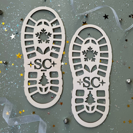Santa Footprint Wooden Stencils