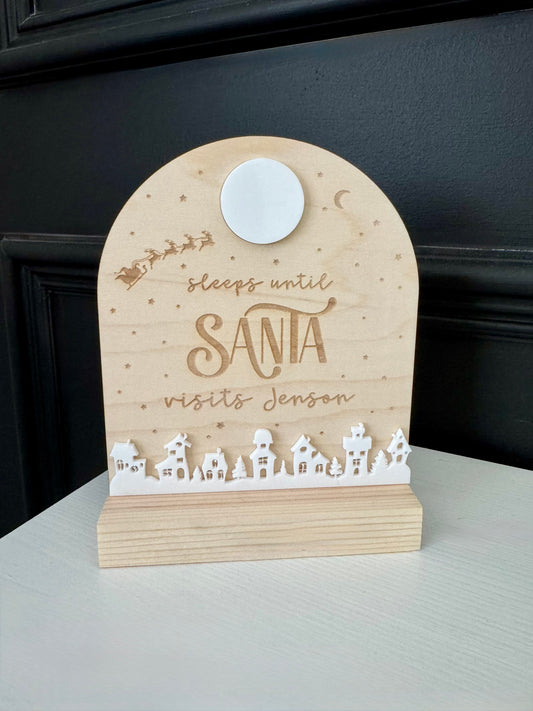 Personalised “Sleeps ’Til Santa” Countdown Plaque with Wooden Stand